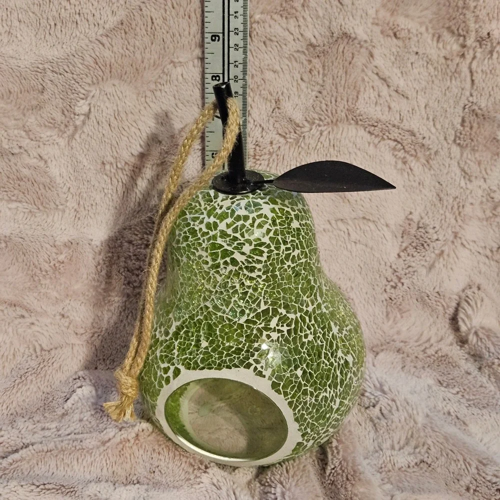 Green Mosaic Glass Pear Bird Feeder Hanging Garden Decor Outdoor Yard Farmhouse